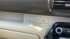 Hyundai INSTER 85kW 02 49kWh 5dr Auto Electric Hatchback